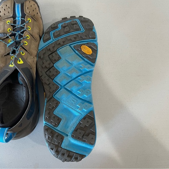 Hoka Men's Tor Trafa Shoe sandal Size 11 Vibram outdoor ruggedness support - Picture 8 of 16